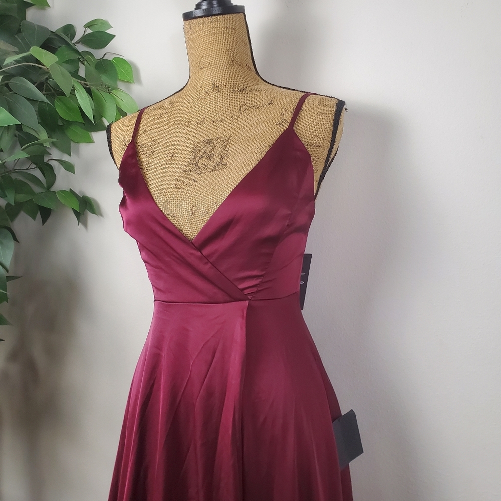 NEW Lulus Burgundy Holly Evening Gown Women's Size XS - Picture 3 of 12